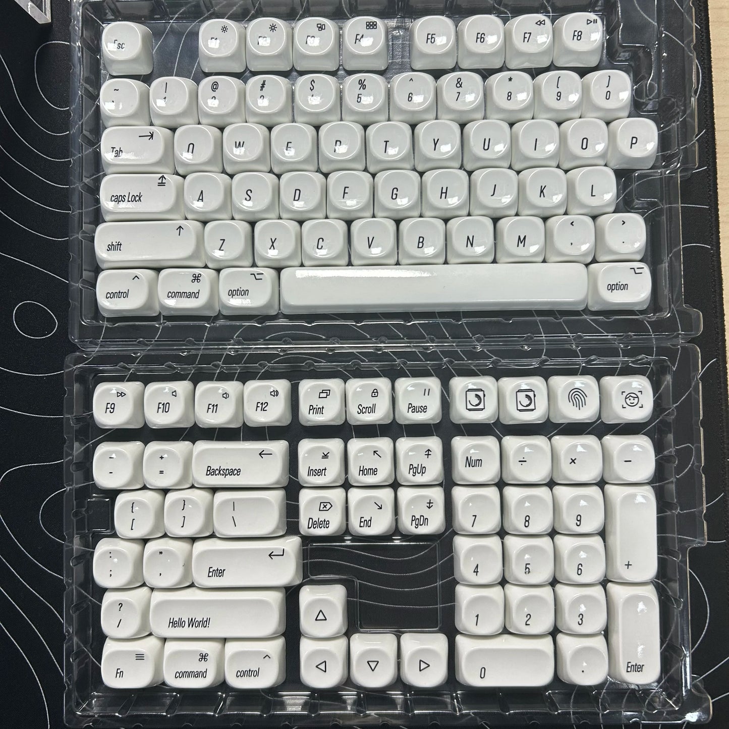 Pink Cat Dye Sublimation PBT Keycaps 136 Keys MOA Profile Keyboard Keycaps for Cherry Gateron MX Switches Mechanical Keyboards